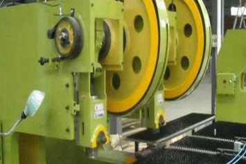 沈陽(yáng)二手設備翻新噴漆哪種漆適合？市場(chǎng)調查結果揭曉