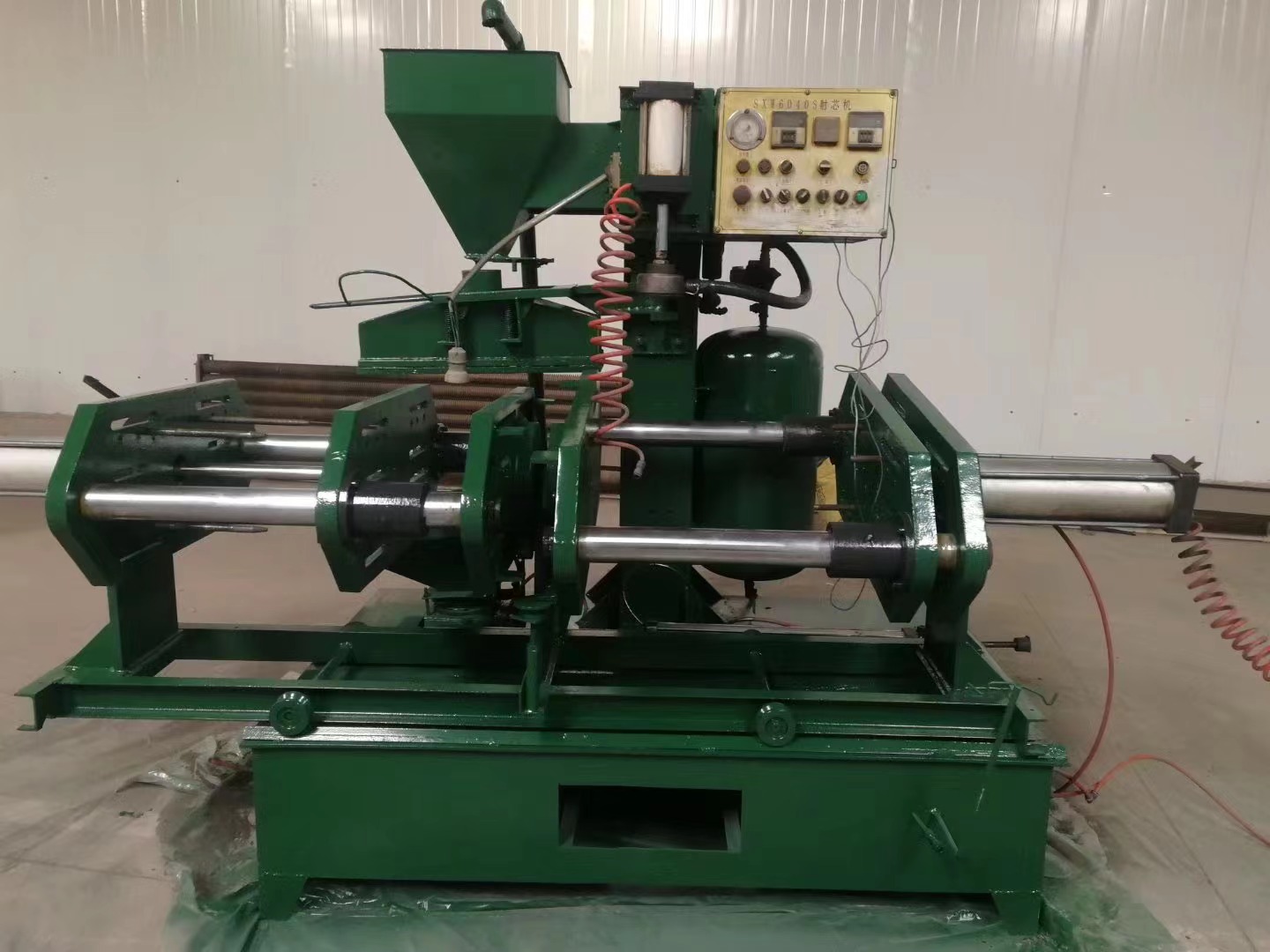 沈陽(yáng)大型設備噴漆的材料選擇 沈陽(yáng)大型設備噴漆的材料選擇